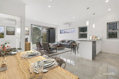 2/100 Ellen St, Oxley, QLD 4075