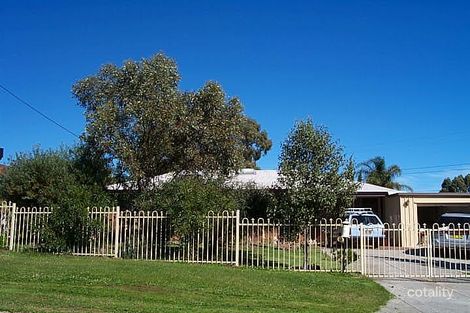 6 Farmview Dr, Bellevue, WA 6056