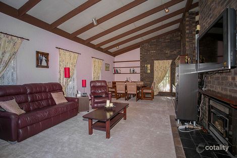 Property photo of 1 Ash Road Carmel WA 6076