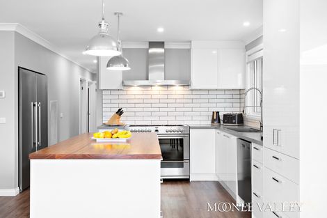 Property photo of 114 Prospect Drive Keilor East VIC 3033