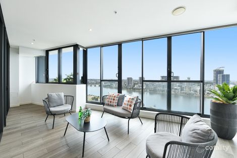 Property photo of 2002/11 Wentworth Place Wentworth Point NSW 2127