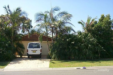 18 Cassidy Cres, Bogangar, NSW 2488