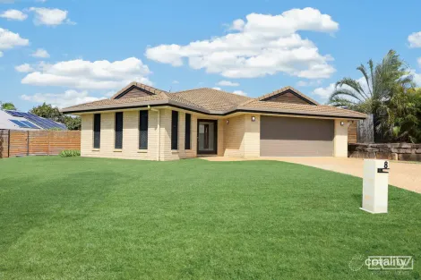 8 Lakeside Dr, Taroomball, QLD 4703