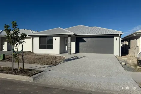 11 Coppice Cres, Banya, QLD 4551