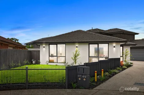 1/4 Wannan Ct, Clayton South, VIC 3169