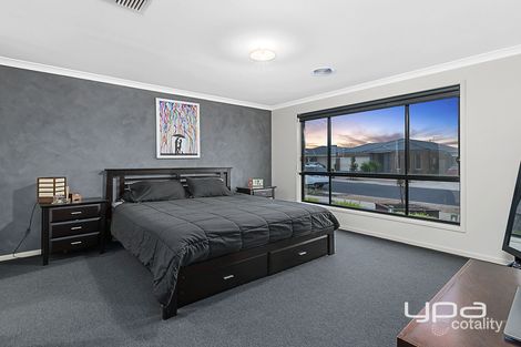Property photo of 27 Ravida Avenue Harkness VIC 3337