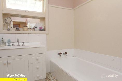 Property photo of 10 Saturn Street Beckenham WA 6107