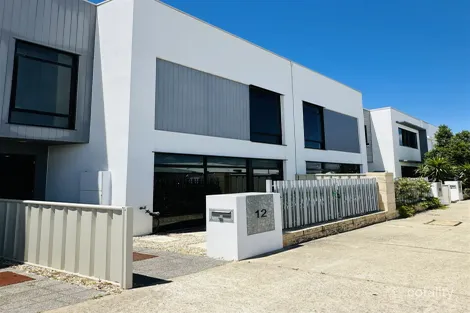 Property photo of 12 Ginrock Way Golden Bay WA 6174