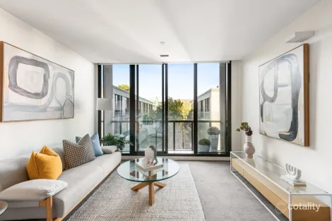 212/279 Wellington Pde S, East Melbourne, VIC 3002