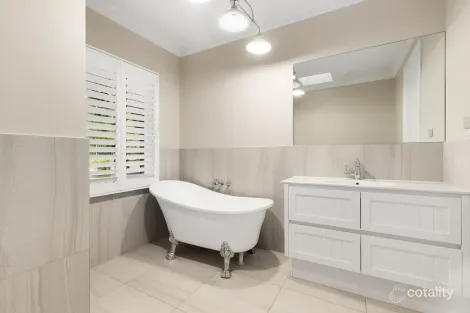 Property photo of 33 Lookover Road Donvale VIC 3111