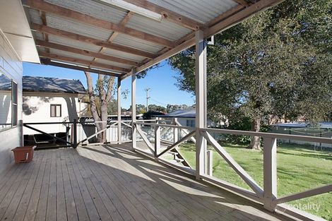 Property photo of 40 Woolana Avenue Budgewoi NSW 2262