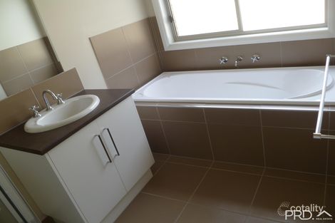 Property photo of 35 Oasis Boulevard Mildura VIC 3500