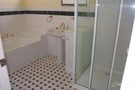 Property photo of 96 Westbourne Road Kensington VIC 3031