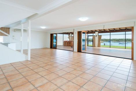 Property photo of 43 Hume Parade Paradise Point QLD 4216