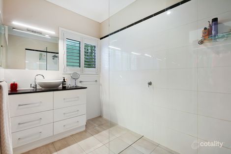 Property photo of 4 Para Place Robina QLD 4226