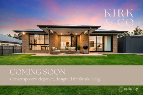 4 Bunderra Ct, Landsborough, QLD 4550