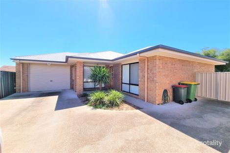 2/94 Pay St, Kerang, VIC 3579