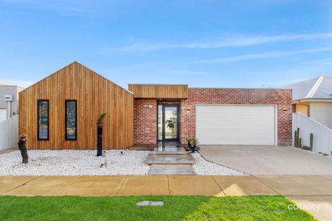 32 Saltbush Cct, Point Lonsdale, VIC 3225