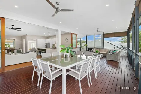 Property photo of 22 Hibiscus Avenue Ashgrove QLD 4060
