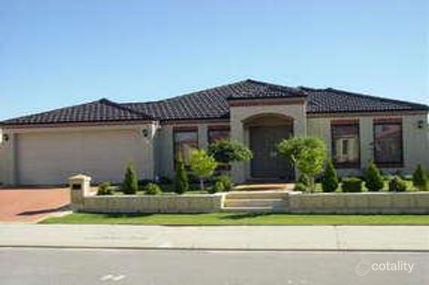 19 Figtree Dr, Canning Vale, WA 6155