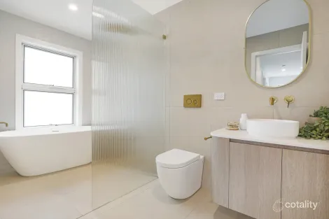 Property photo of 15 Branch Avenue Figtree NSW 2525