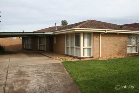 12 Lachlan Rd, Melton South, VIC 3338