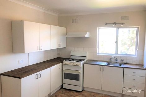 15 Mascot Dr, Eastlakes, NSW 2018