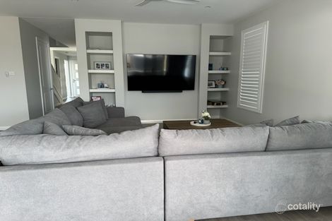 12 Ahern Cres, North Rothbury, NSW 2335