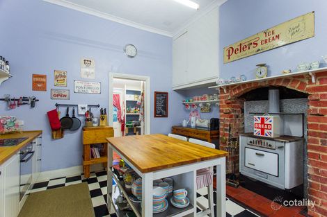 Property photo of 2 Armstrong Road Kelmscott WA 6111