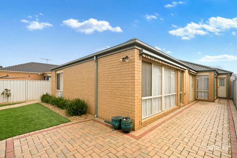 Property photo of 15 Blenheim Way Caroline Springs VIC 3023