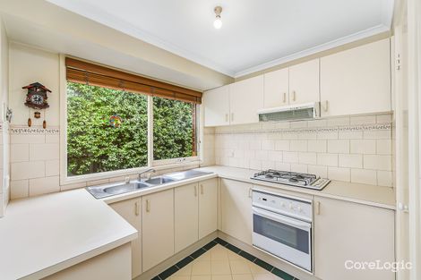 Property photo of 1/30 Highclere Avenue Mount Waverley VIC 3149