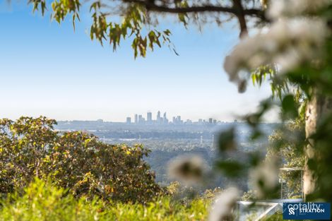 19 Rise Ct, Mount Richon, WA 6112