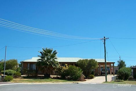 10 Bangor Pl, Beldon, WA 6027