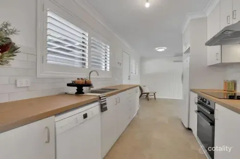 Property photo of 22 Walker Street Windradyne NSW 2795