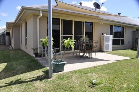 Property photo of 1/13 Whitehaven Drive Blacks Beach QLD 4740