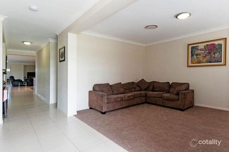 Property photo of 31-33 Peak Court Peak Crossing QLD 4306