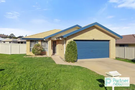 6 Red Cedar Cove, Oxley Vale, NSW 2340