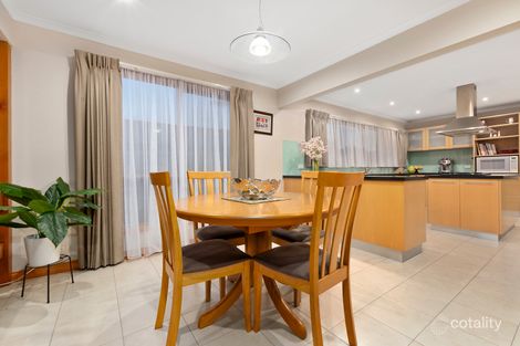 Property photo of 1 Holly Green Court Keilor East VIC 3033