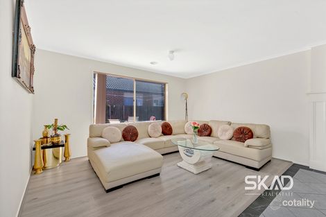 Property photo of 38 Nirvana Drive South Morang VIC 3752
