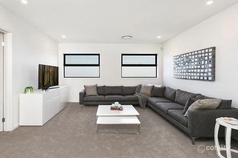 Property photo of 33 Tarrawarra Avenue Gledswood Hills NSW 2557