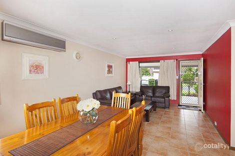 Property photo of 3 Buckingham Road Berkeley Vale NSW 2261