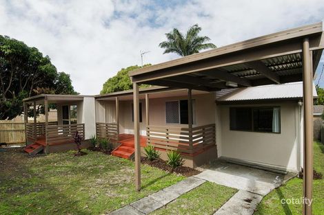 Property photo of 4 Horder Avenue Labrador QLD 4215