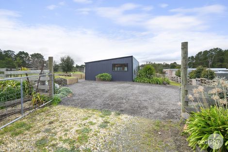 41 Linton-Piggoreet Rd, Linton, VIC 3360