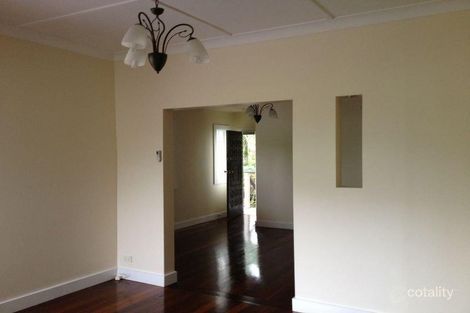 Property photo of 376 Hawthorne Road Hawthorne QLD 4171