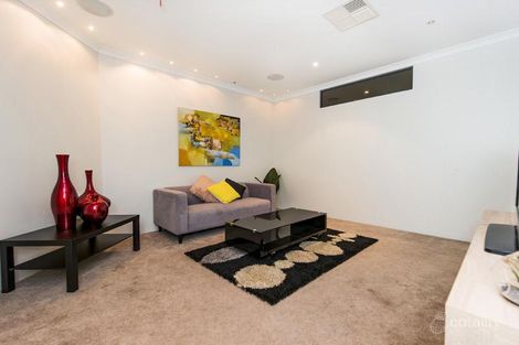 Property photo of 4 Norwich Way High Wycombe WA 6057