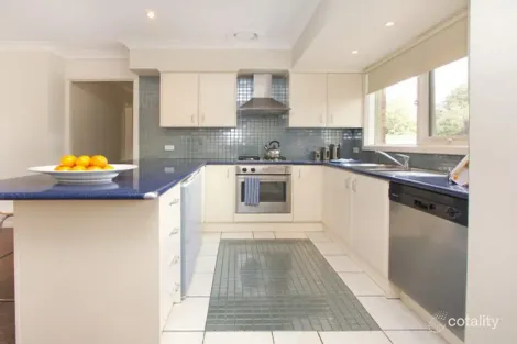 Property photo of 2/11 Coonara Avenue Mount Eliza VIC 3930