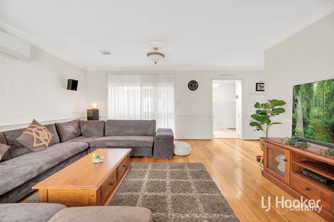 Property photo of 26 Acacia Crescent Melton South VIC 3338
