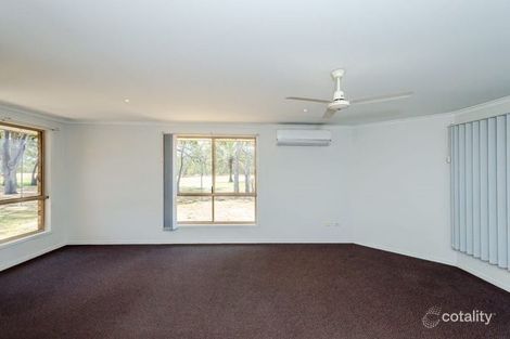 Property photo of 18 Gardenia Crescent Kin Kora QLD 4680