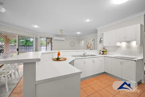 Property photo of 27 Small Leaf Close Mount Sheridan QLD 4868