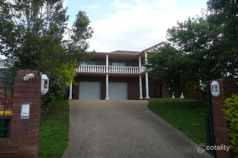 4 Darling Ct, Mount Ommaney, QLD 4074